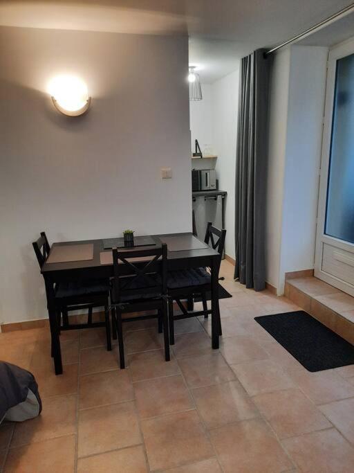 Le Petit Cocon Appartement Cerizay Buitenkant foto
